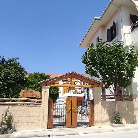 招待所 Orange Garden Double