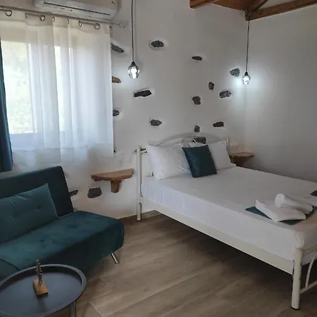 Orange Garden Double 招待所