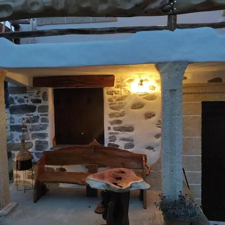 Orange Garden Double 招待所 3*